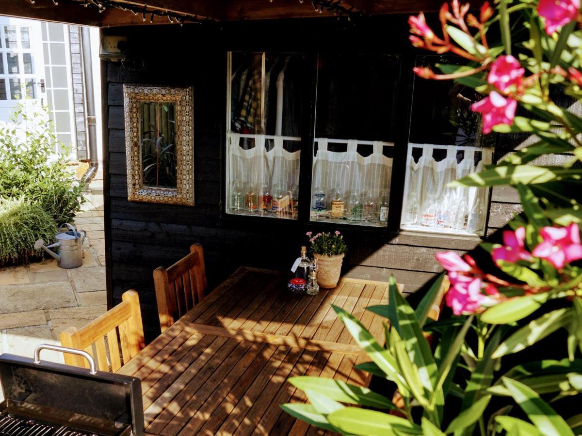 The Walnut, Meopham - A Private Retreat Rural Location Villa Buitenkant foto