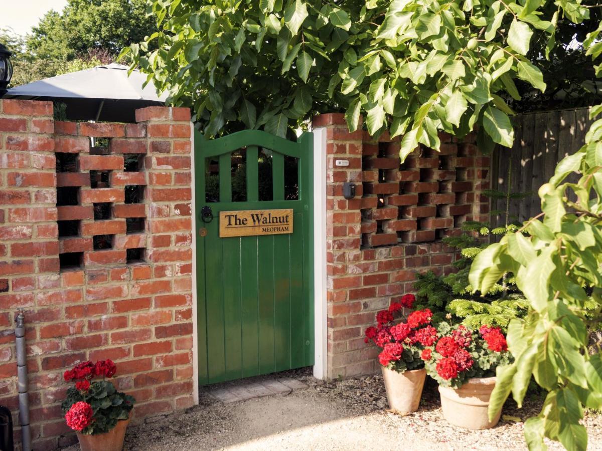 The Walnut, Meopham - A Private Retreat Rural Location Villa Buitenkant foto